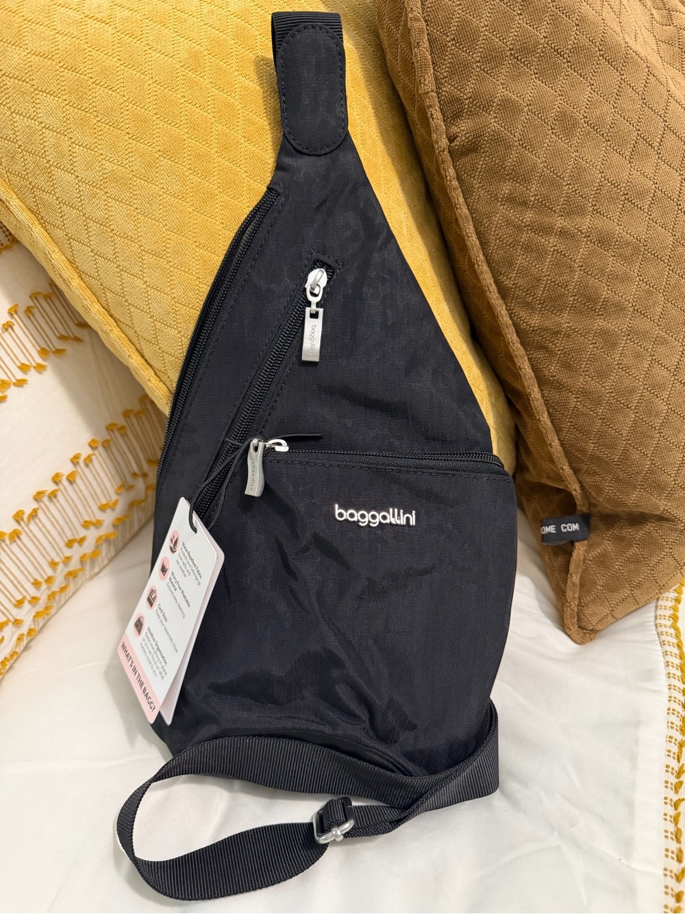 Baggallini Black Sling Crossbody Belt Bag